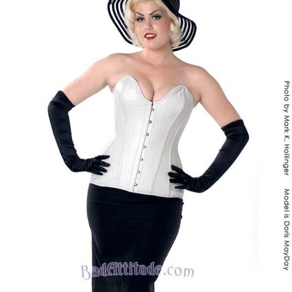 NWT XS Lady Jane Vintage Steel Boned Tight Lacing Corset 22" - Picture 11 of 15